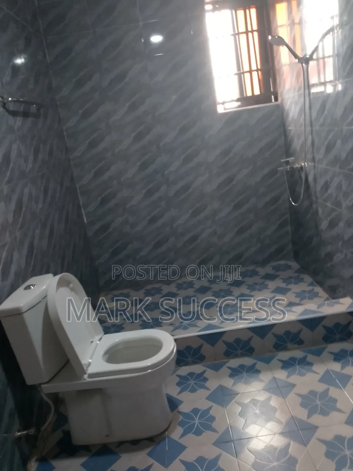 1bdrm Apartment in Toll Booth for rent