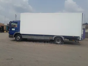 Mercedes-Benz Atego 2010 Blue