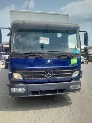 Mercedes-Benz Atego 2010 Blue