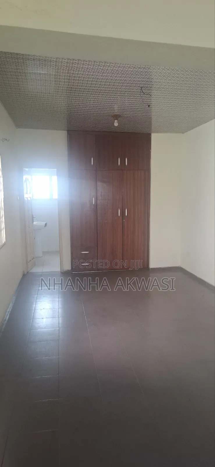 3bdrm Apartment in Spintex, Tema Metropolitan for rent