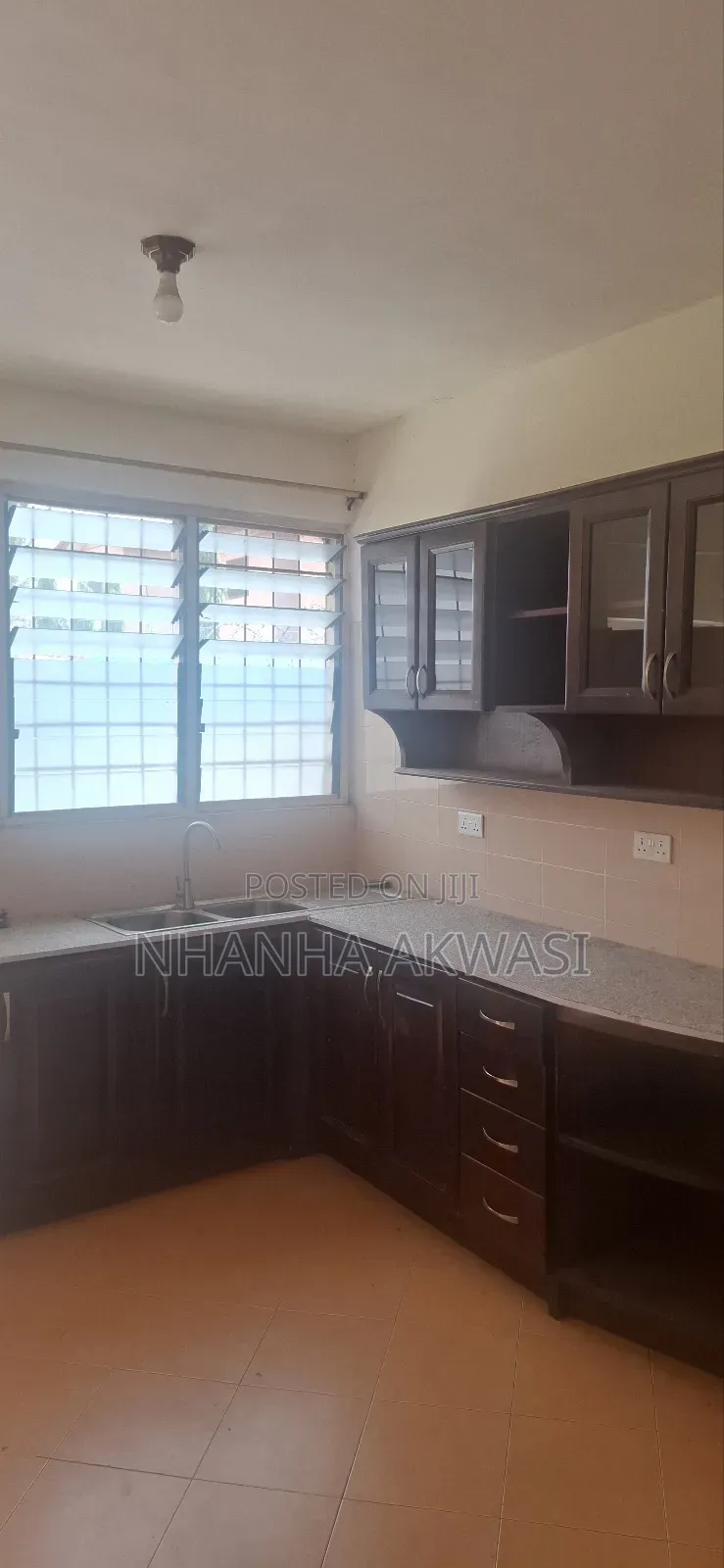 3bdrm Apartment in Spintex, Tema Metropolitan for rent
