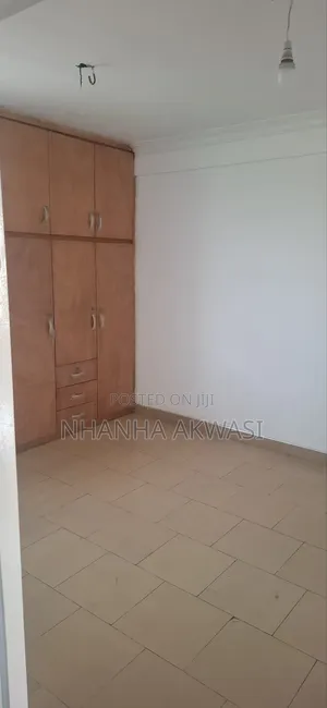 3bdrm Apartment in Klagon, Tema Metropolitan for rent