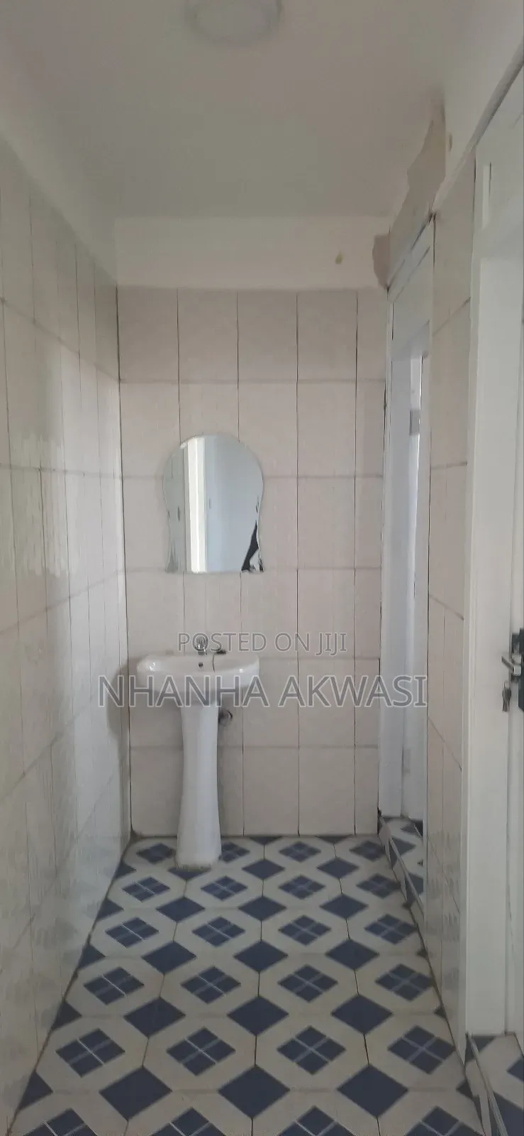 3bdrm Apartment in Klagon, Tema Metropolitan for rent