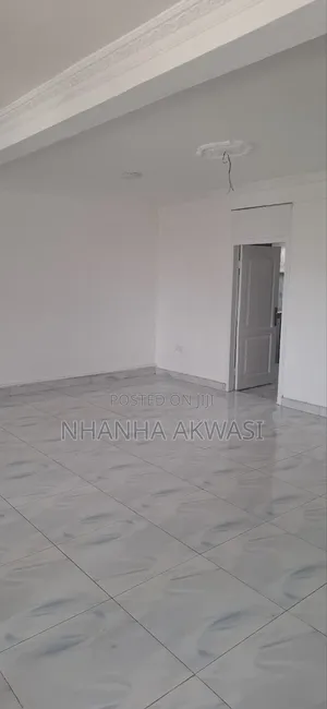 3bdrm Apartment in Klagon, Tema Metropolitan for rent