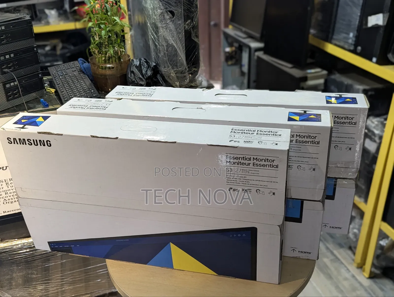 Samsung Essential S3 27 Inch 100hz 1920 X 1080 Pixels FHD Ips Monitor