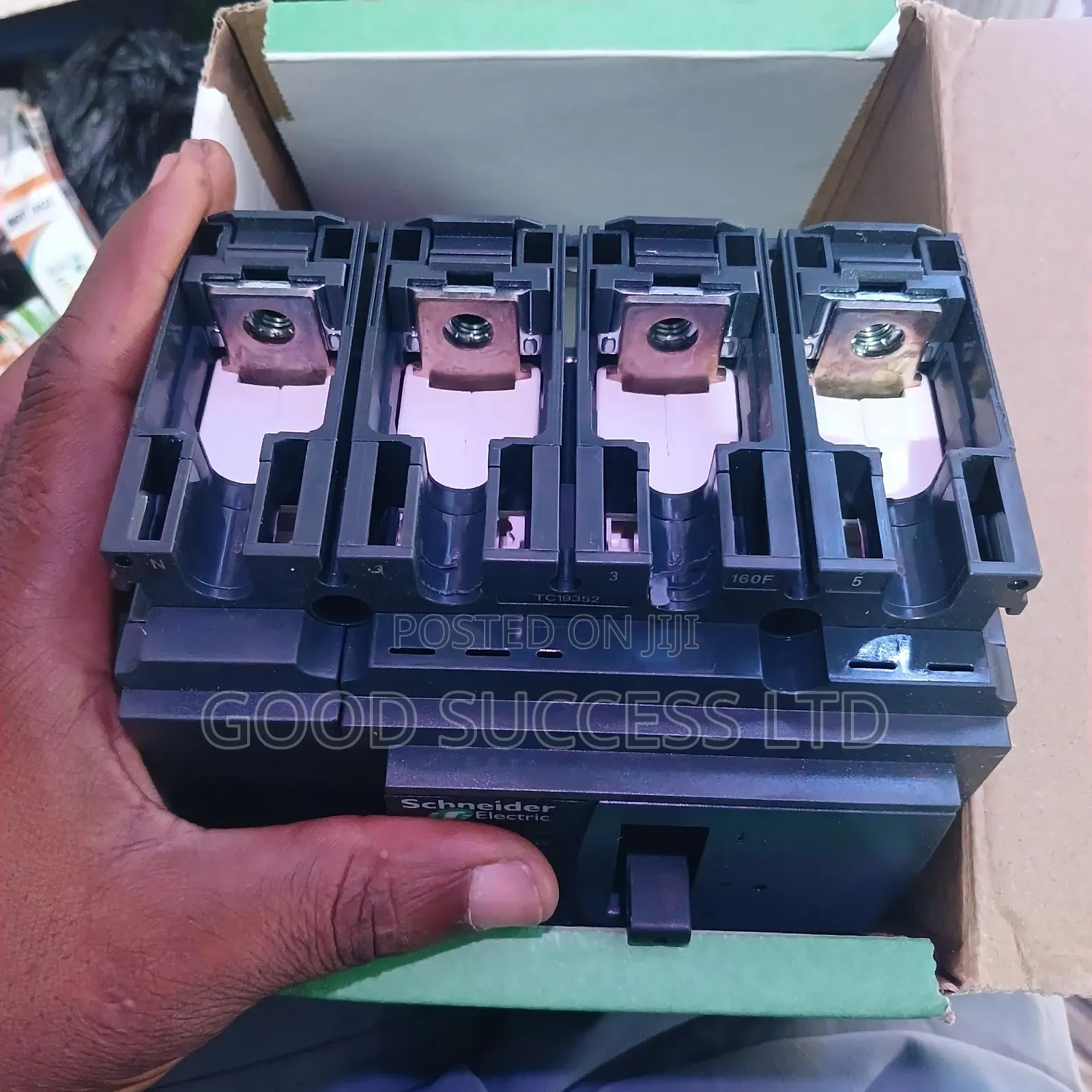 125 McCb Breaker