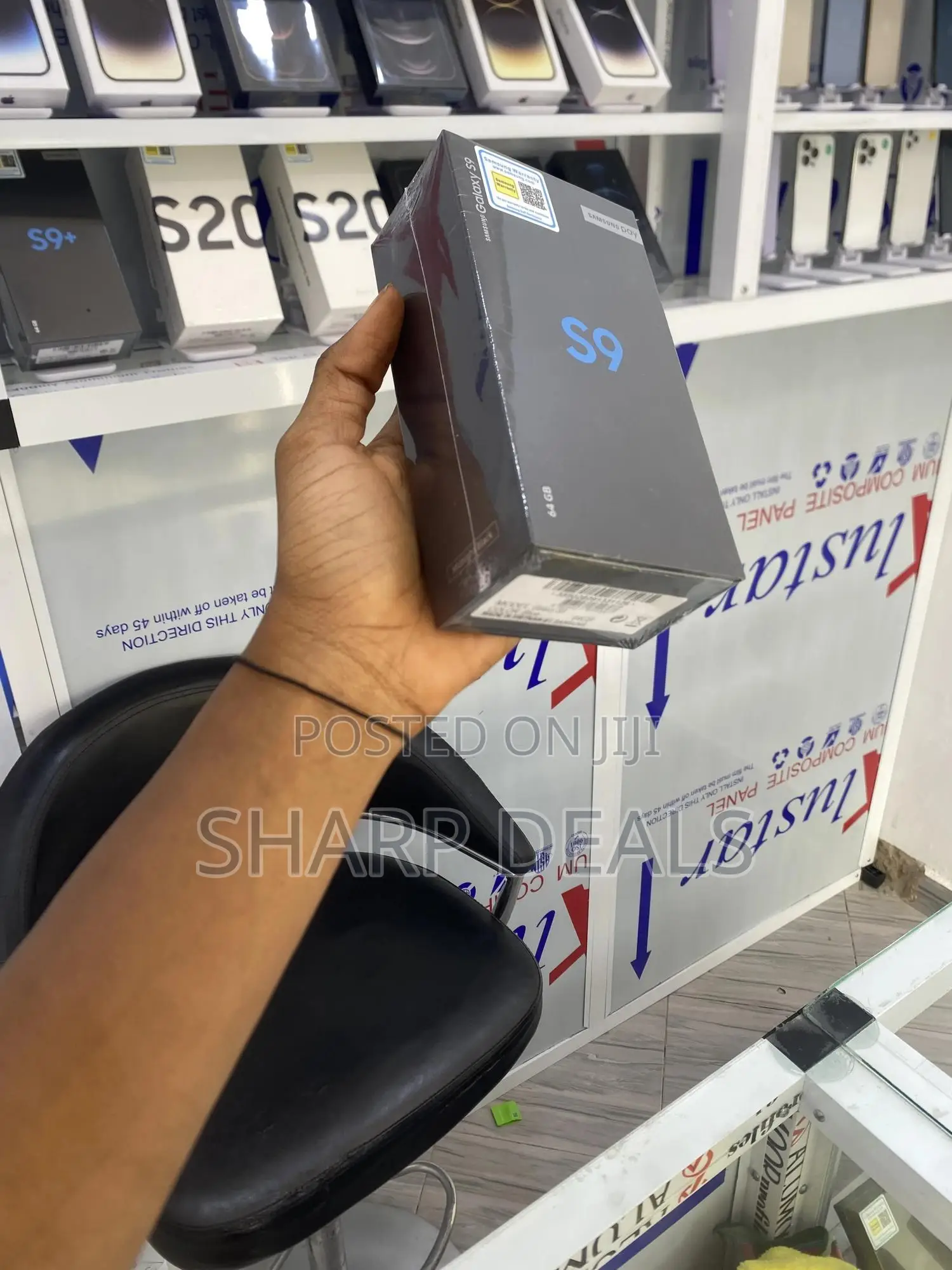 New Samsung Galaxy S9 64 GB Black