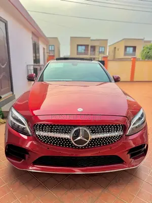 Mercedes-Benz C300 Luxury 4matic Sedan AWD (2.0L 4cyl 7A) 2017 Red