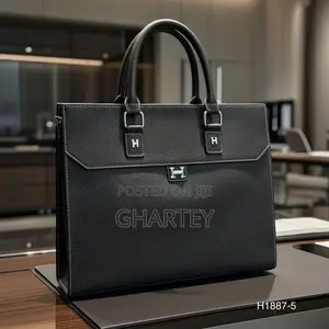 Timeless Executive Hermes Leather Tote Bag