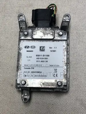 2014-2017 Hyundai Genesis Blind Spot Left Monitor9581-B1100