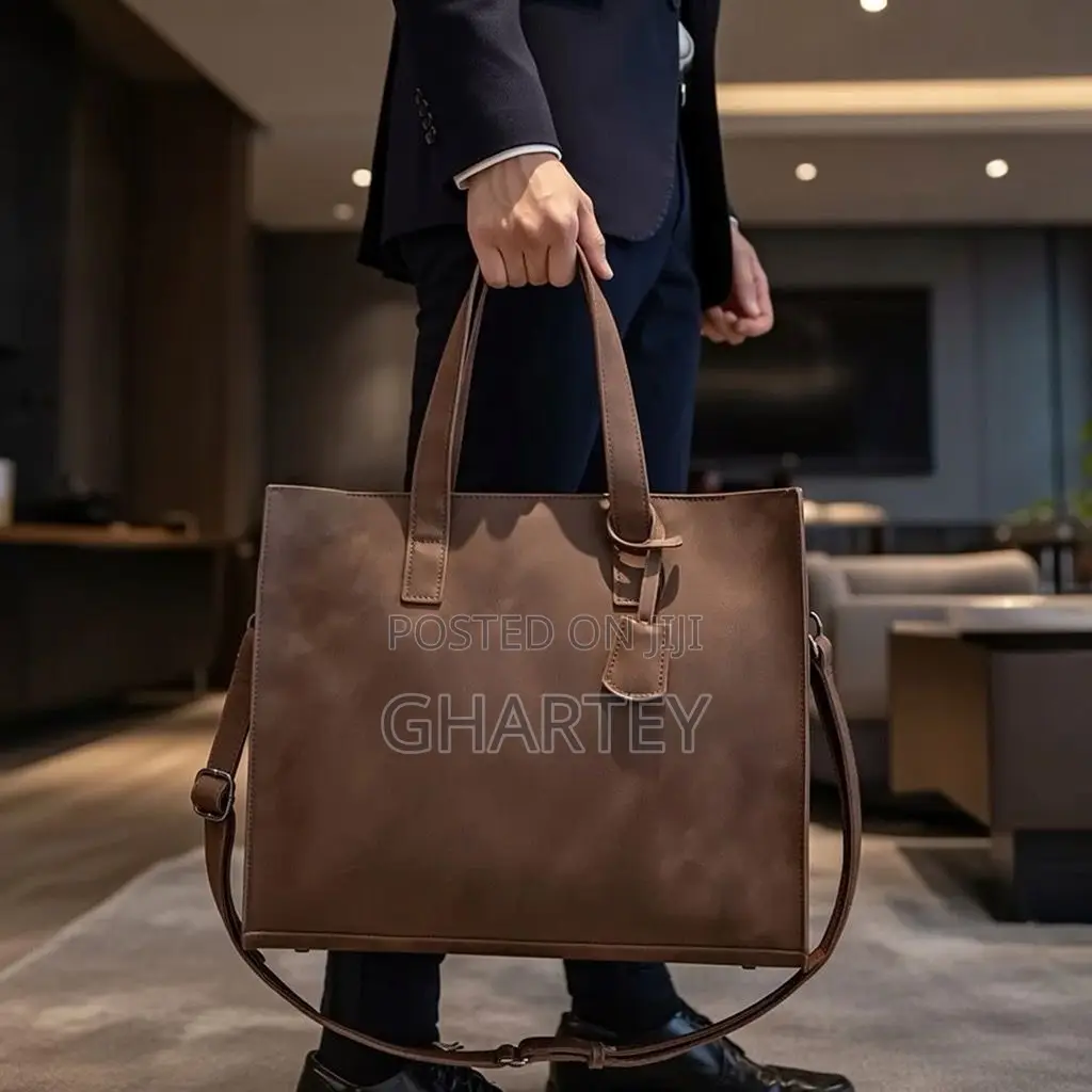 Elegant Structured Leather Tote Bag