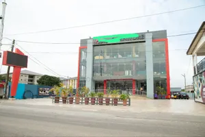 2200sqm Showroom for Rent at North Kaneshie