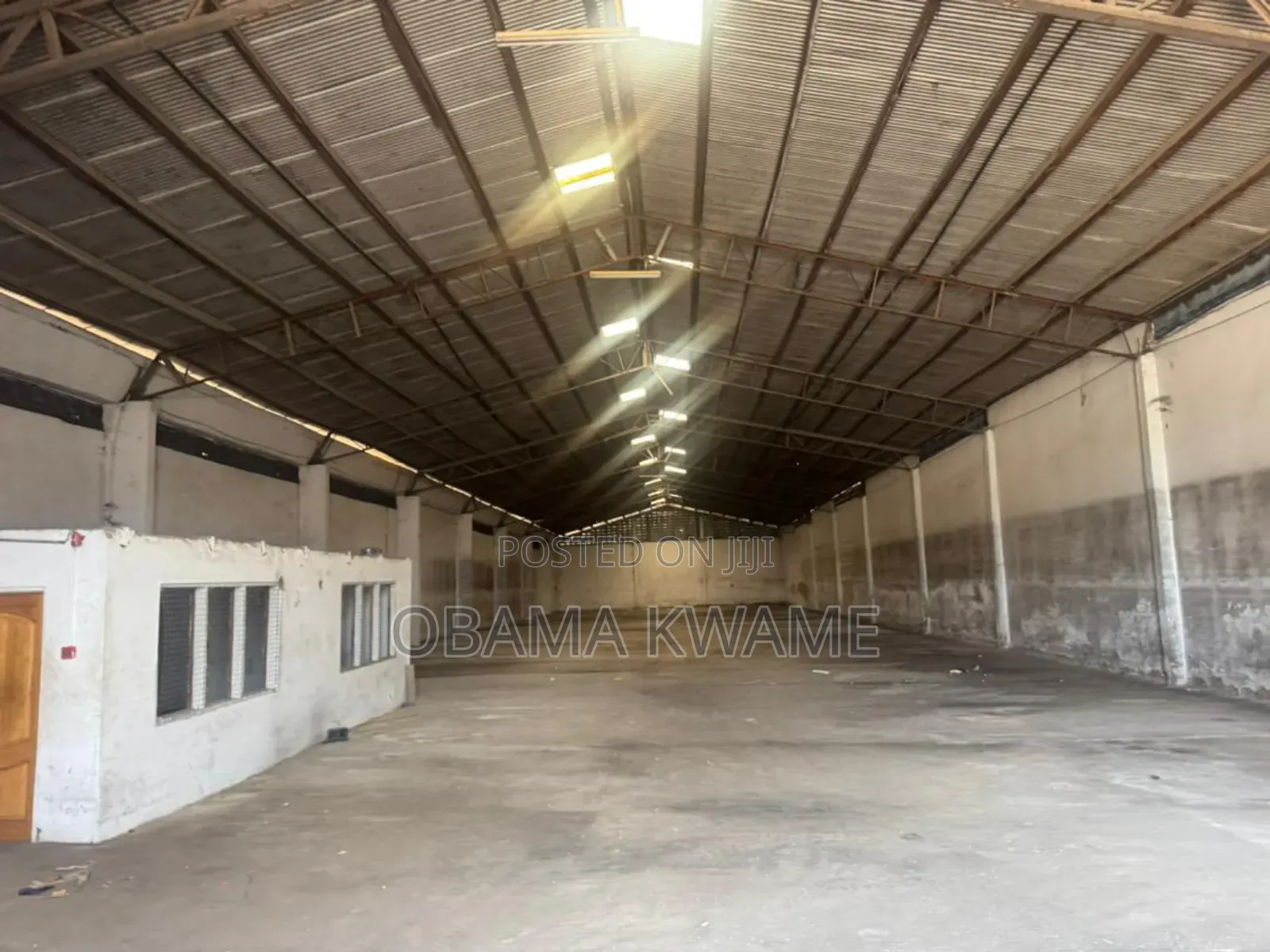 1300sqm Warehouse for Rent at Dzorwulu