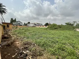50/70 Plot for Sale in Kwabenye Balloon Gate