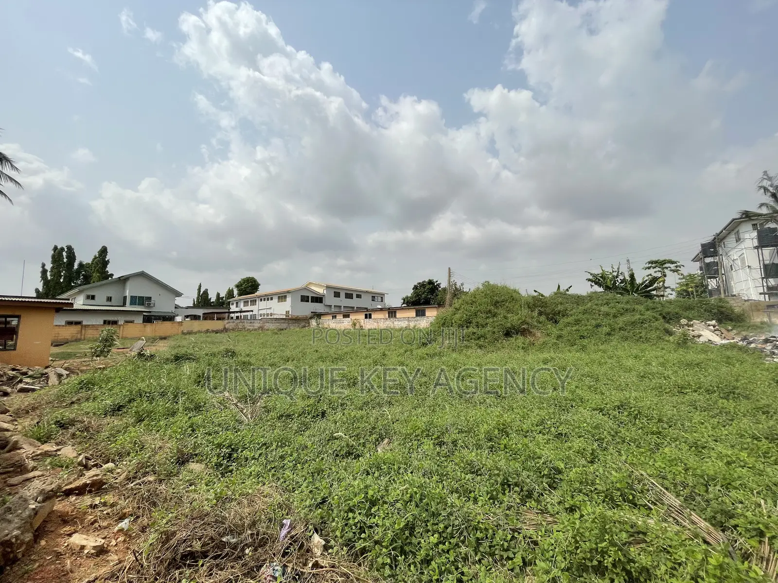 50/70 Plot for Sale in Kwabenye Balloon Gate