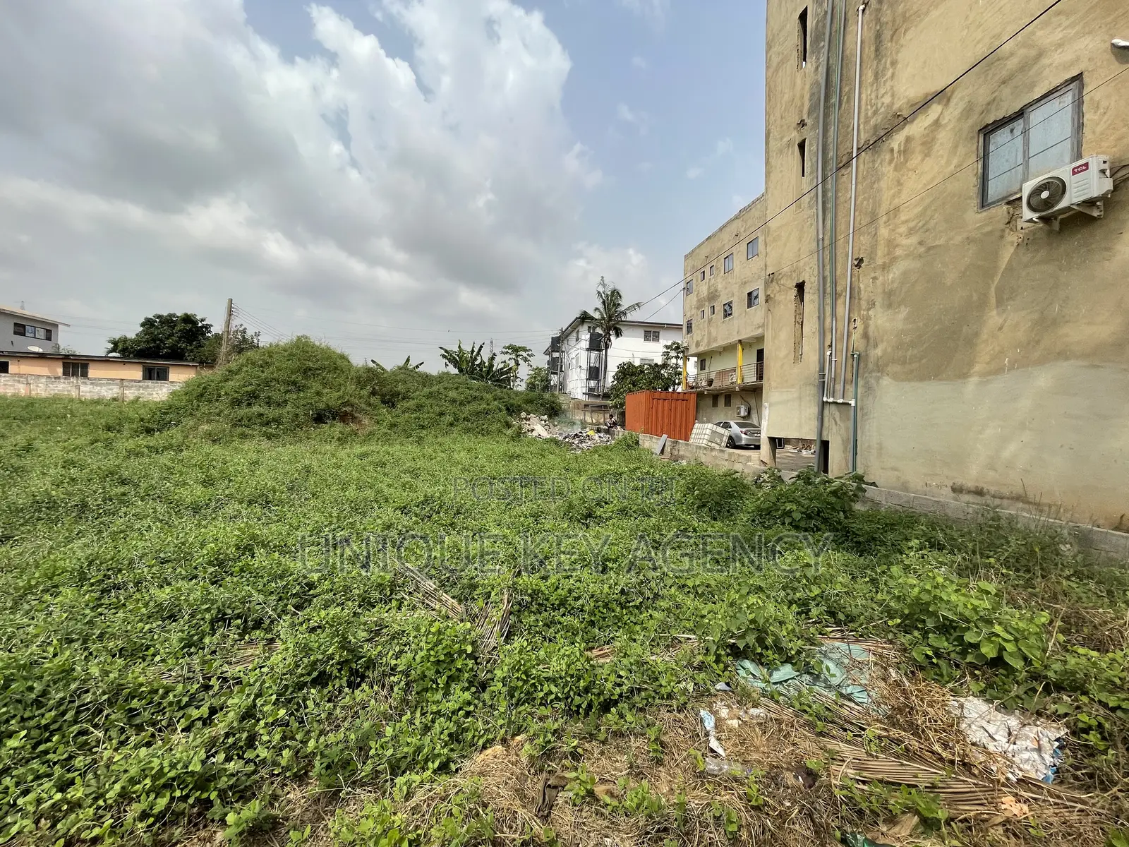 50/70 Plot for Sale in Kwabenye Balloon Gate