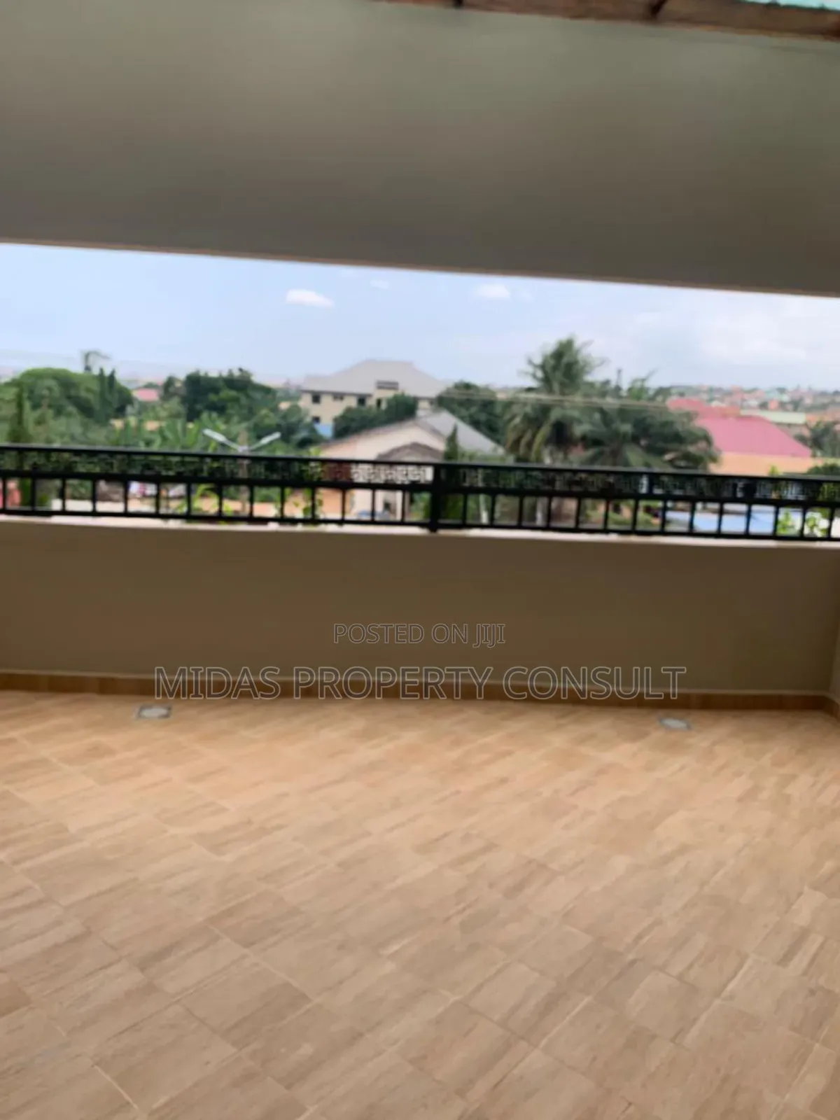 4bdrm House in Kwabenya for sale