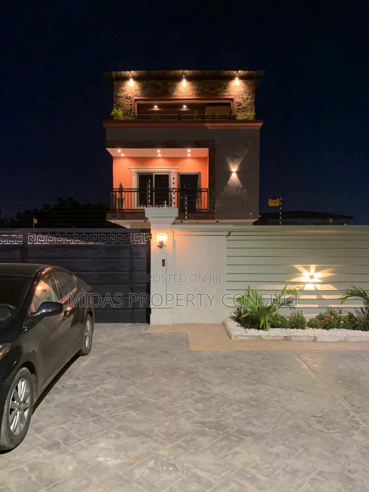 4bdrm House in Kwabenya for sale