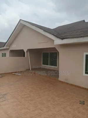 3bdrm House in Maalejor, Amrahia for rent