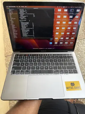 Laptop Apple MacBook Pro 2020 16GB Intel Core i5 SSD 512GB