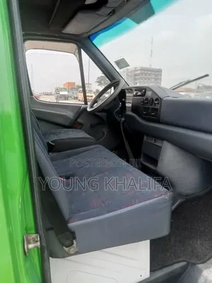 Mercedes-Benz Sprinter 2000 Green