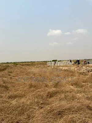 100% Authentic Lands > Tema Community 25