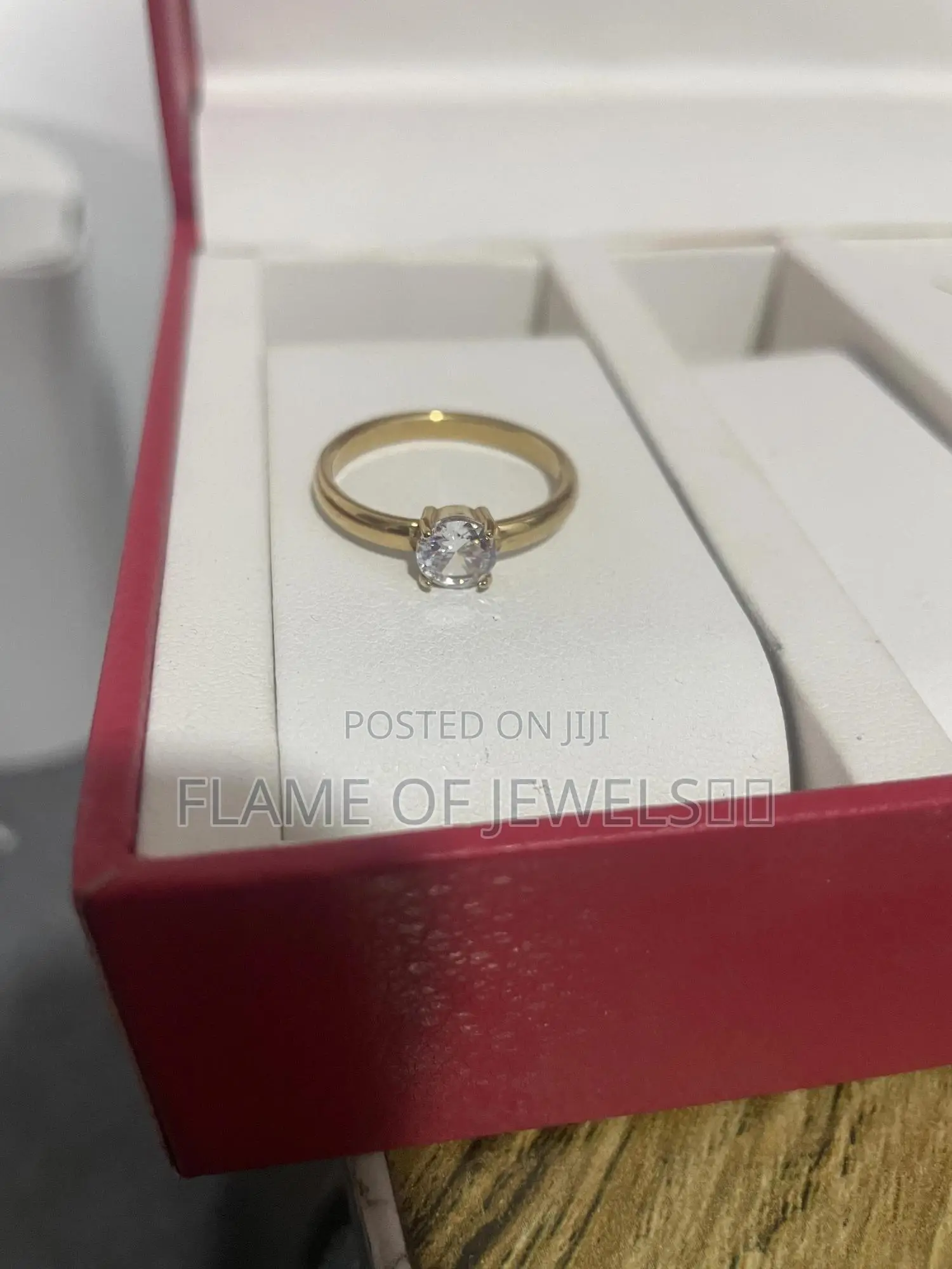 Round Stone Gold Promise Rings