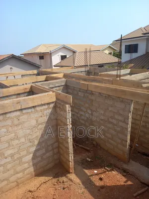Experience Carpenter With Materials For Rent