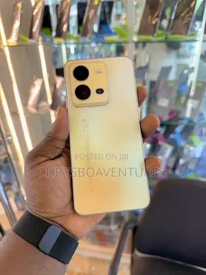 New Vivo X80 Lite 256 GB Gold