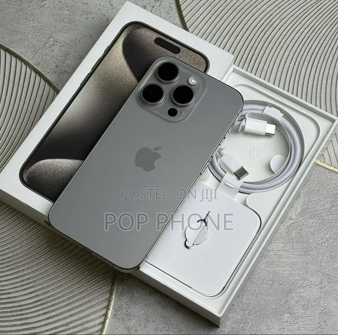 Apple iPhone 15 Pro Max 256 GB Silver
