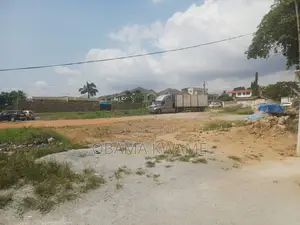 Titled 11 Plots at Achimota Nsawam Highway Price $2,8m Negotiable