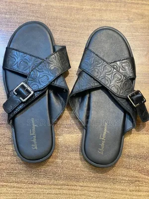 Designer Leather Slippers Available for Men in All Sizes