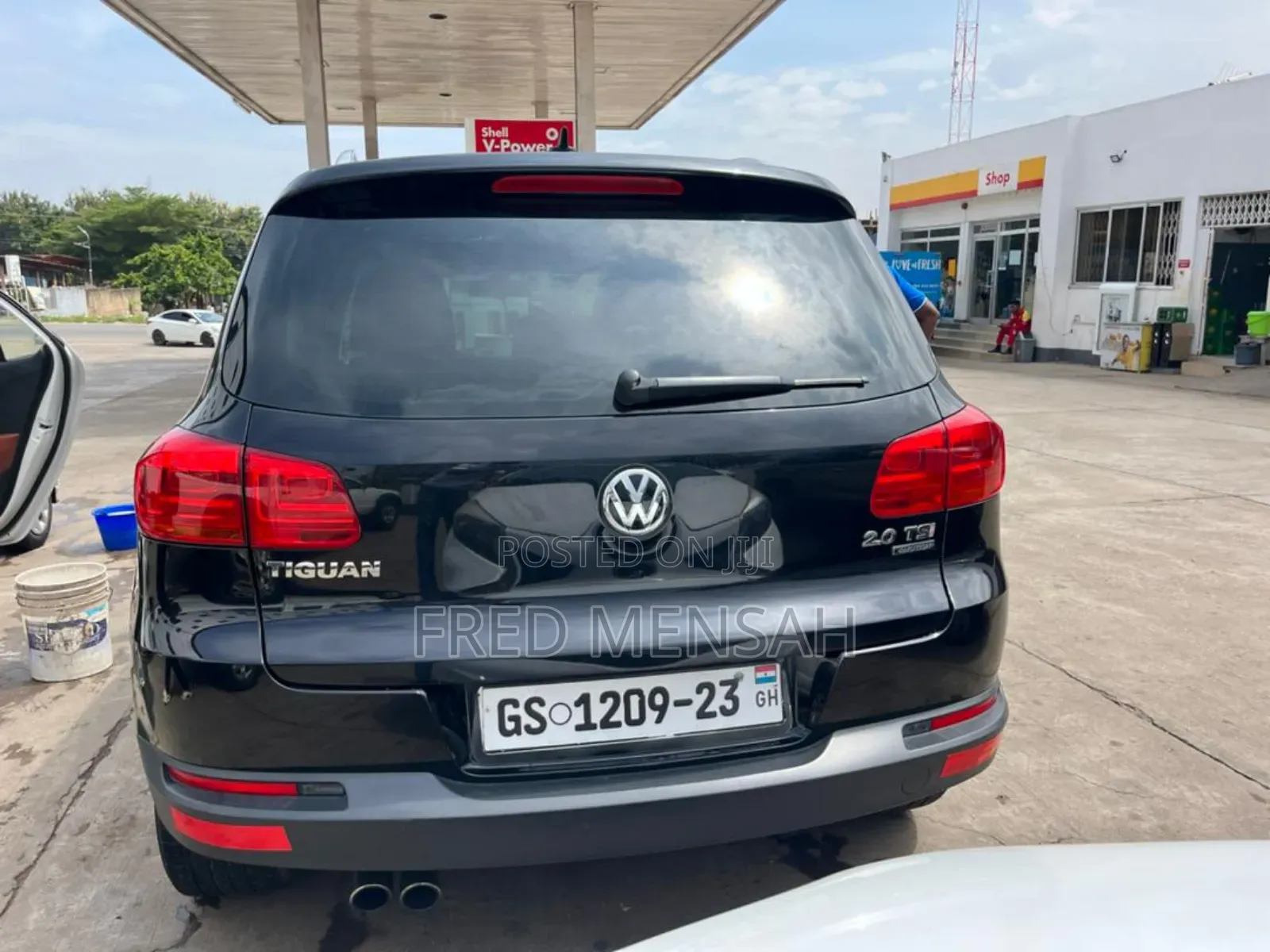 Volkswagen Tiguan SE 4dr SUV (2.0L 4cyl Turbo 6A) 2014 Black