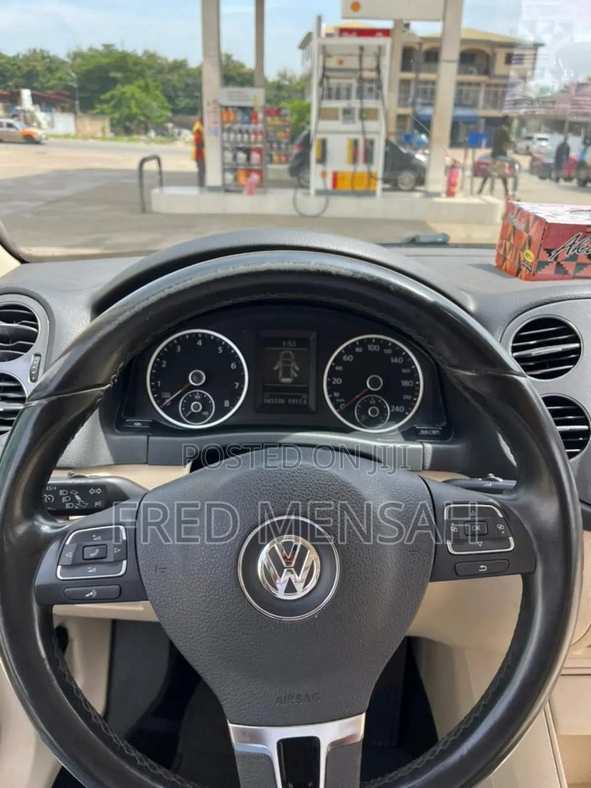 Volkswagen Tiguan SE 4dr SUV (2.0L 4cyl Turbo 6A) 2014 Black
