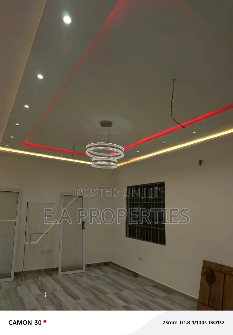 4bdrm House in Ea Properties, SDA Area for sale