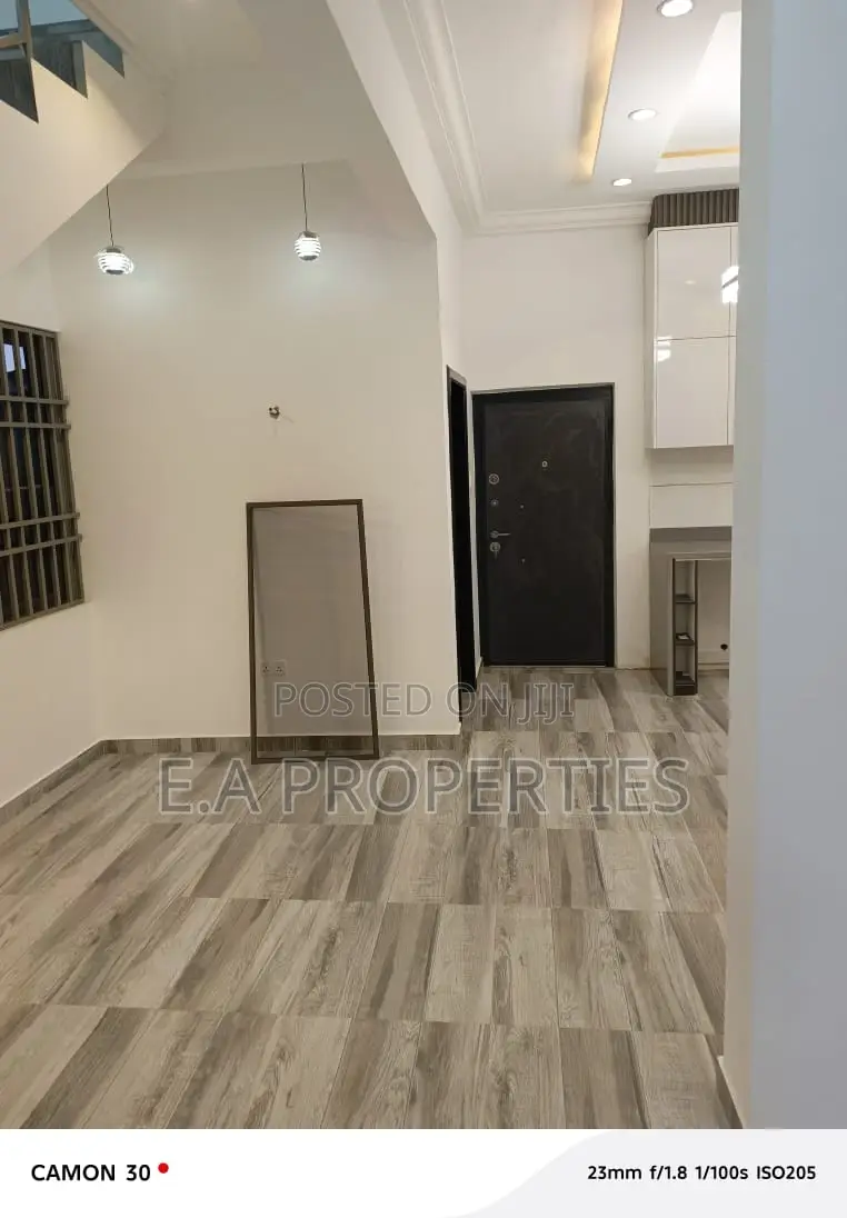 4bdrm House in Ea Properties, SDA Area for sale