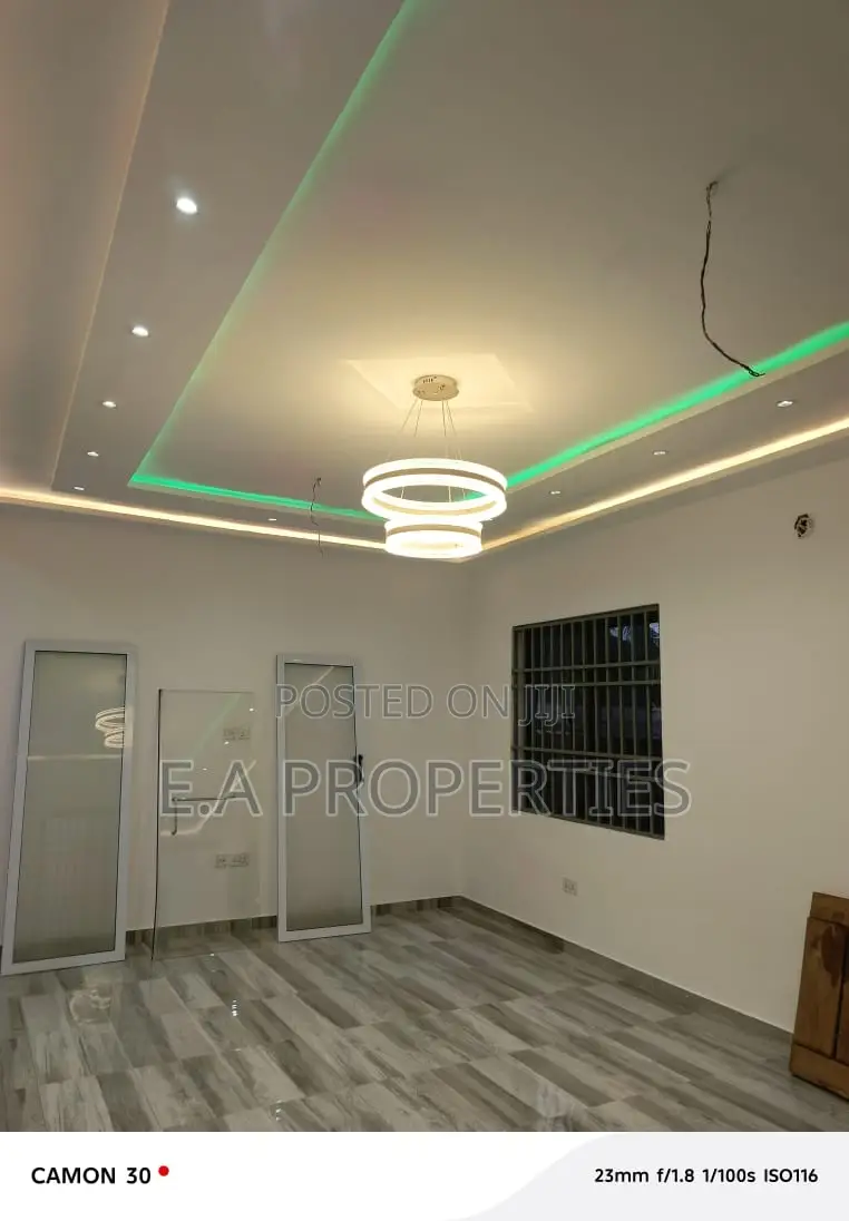 4bdrm House in Ea Properties, SDA Area for sale