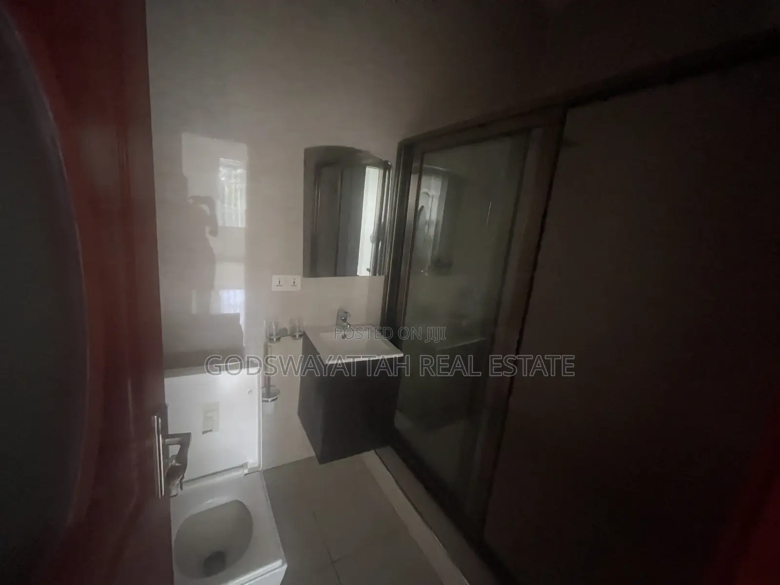 3bdrm House in East Legon, Adjiriganor for rent
