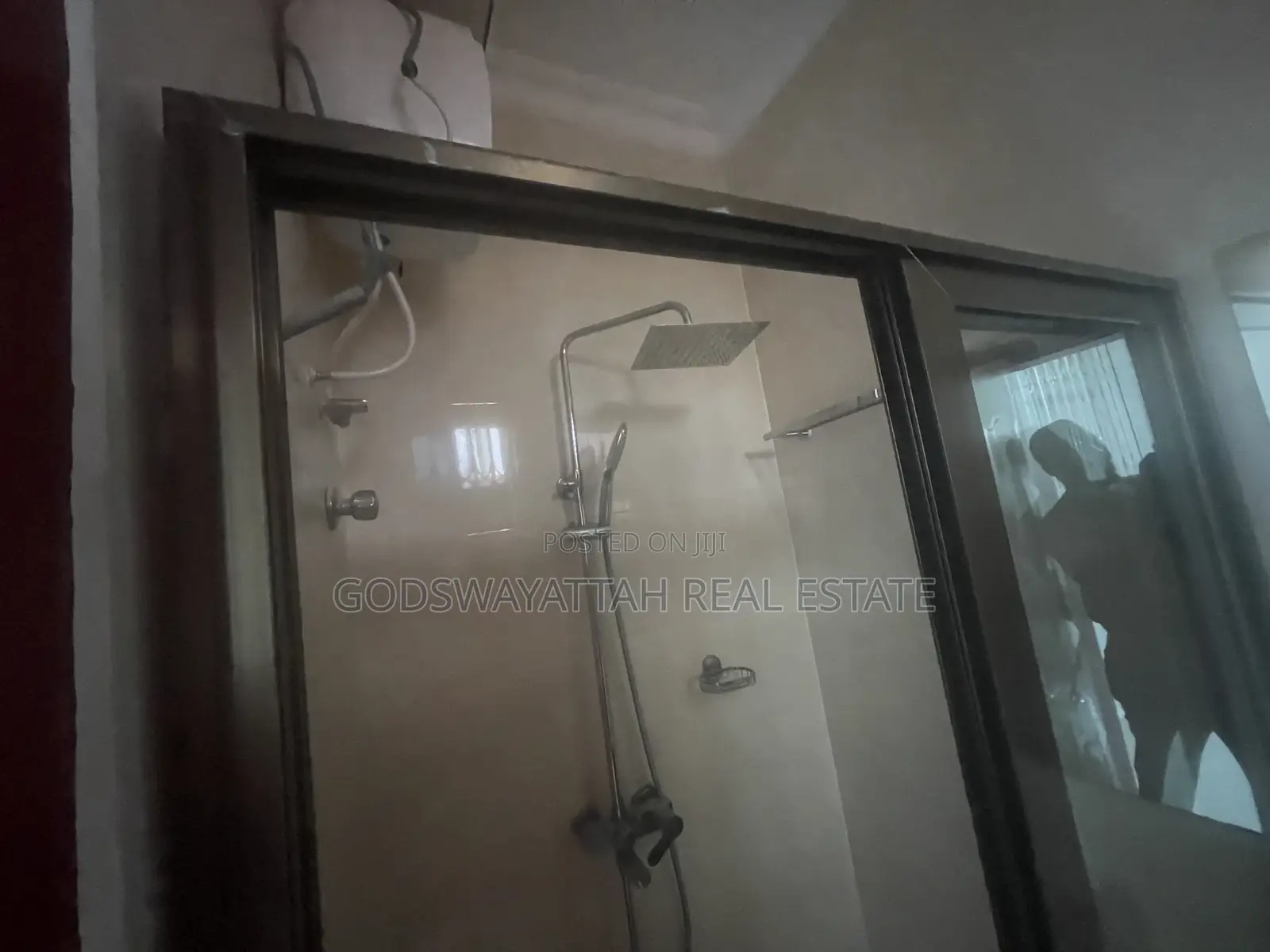 3bdrm House in East Legon, Adjiriganor for rent