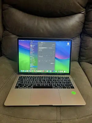 Laptop Apple MacBook Air 8GB Intel Core i5 SSD 128GB