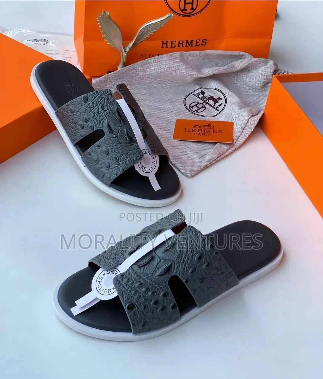 Hermès Men's Izmir Sandals