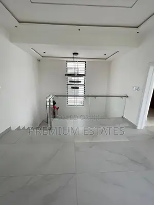 4bdrm House in Kwabenya for sale