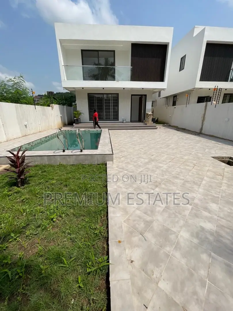 4bdrm House in Kwabenya for sale