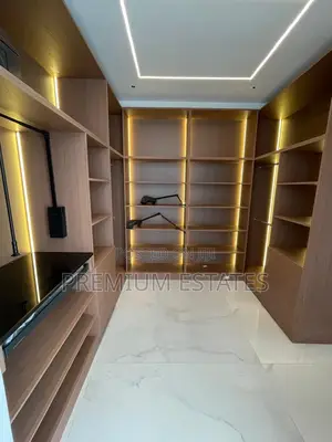 4bdrm House in Kwabenya for sale