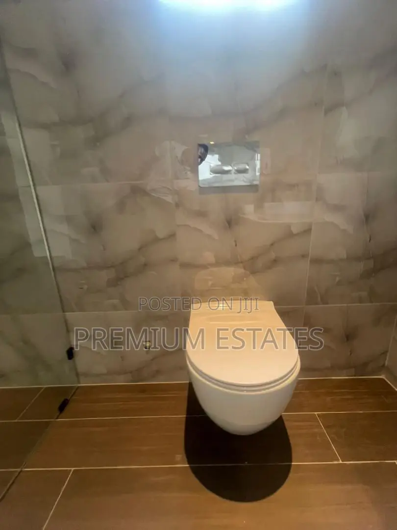 4bdrm House in Kwabenya for sale