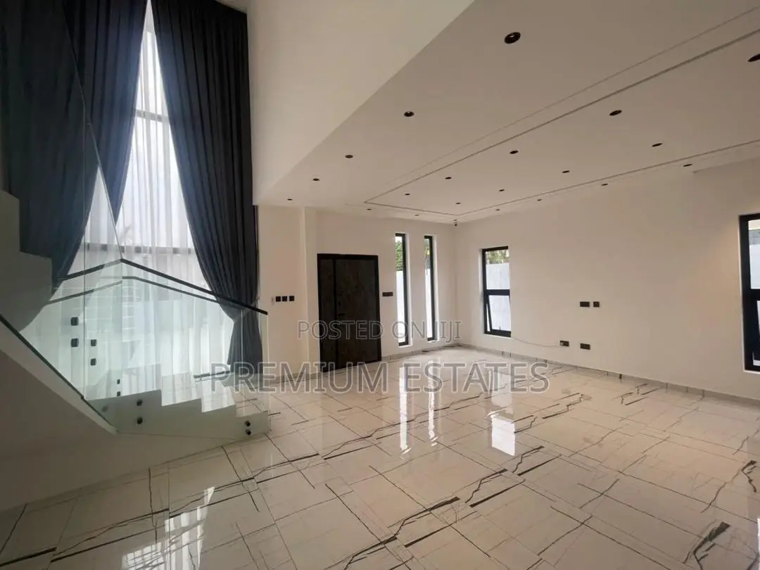 4bdrm House in Kwabenya for sale