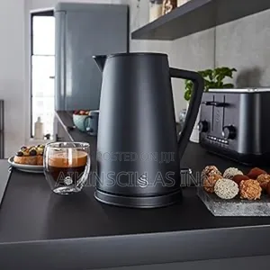 Swan Ebony Kettle