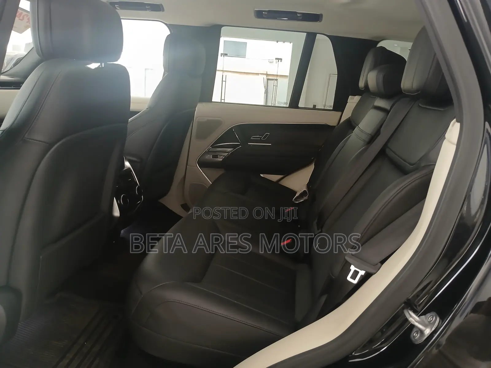 Land Rover Range Rover Sport P400 SE Dynamic 4WD 2023 Black