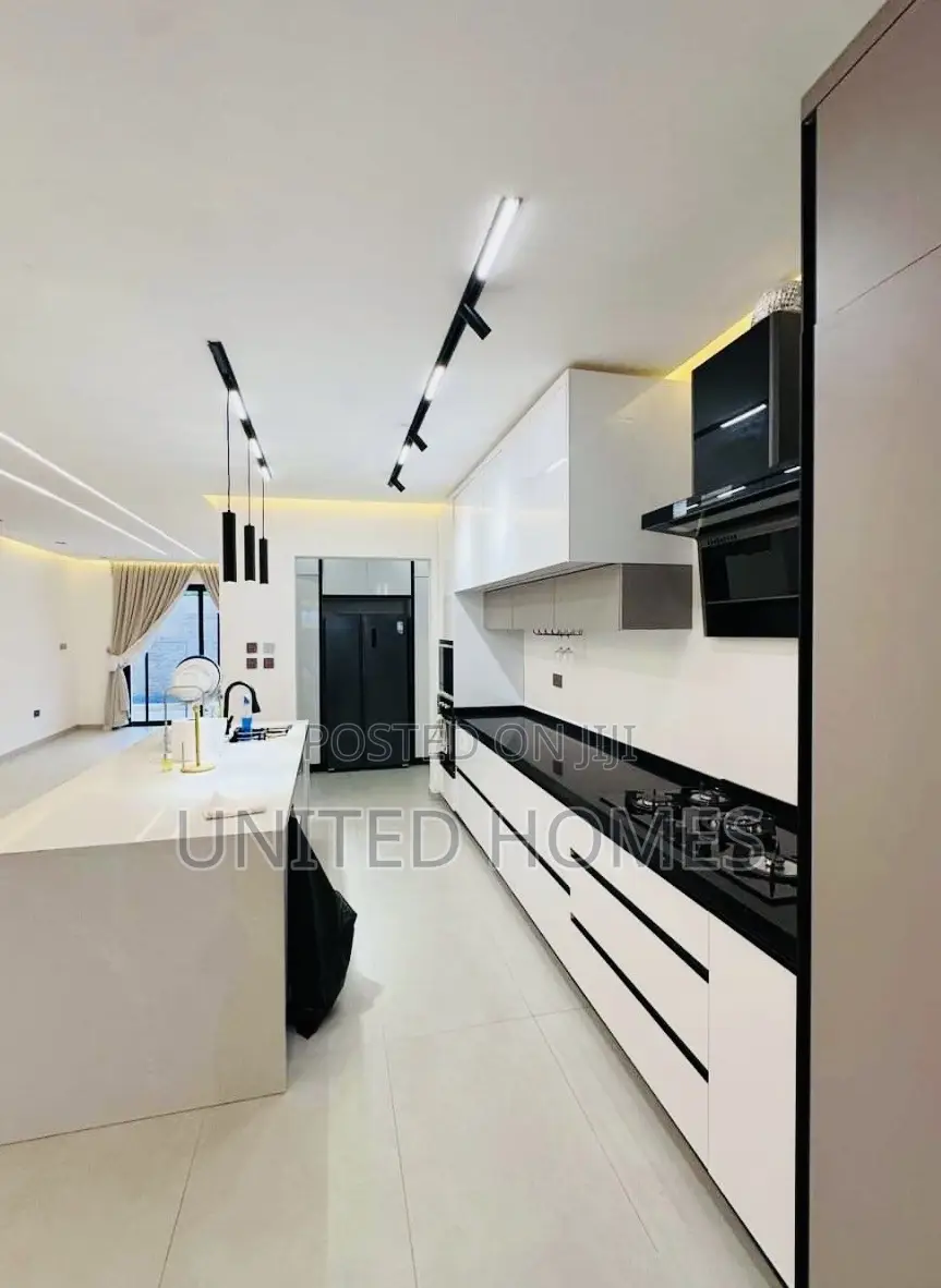 Furnished 4bdrm House in East Legon for sale