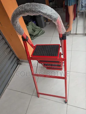 4 Steps Ladders